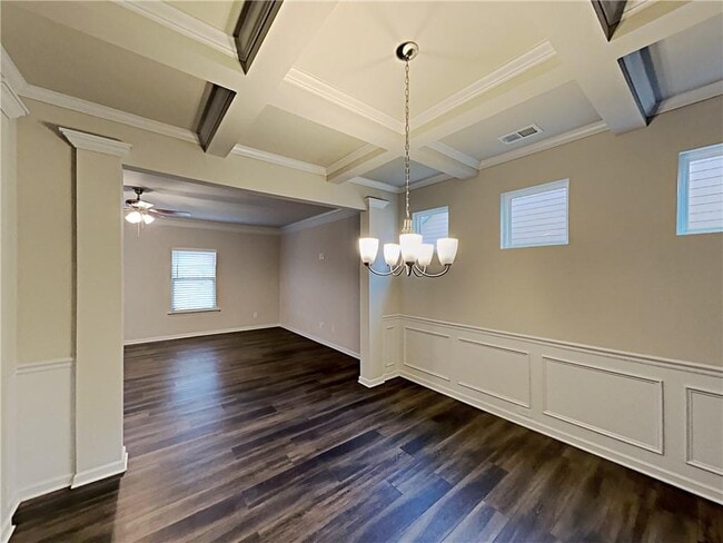 Building Photo - 14 Mercer Ln