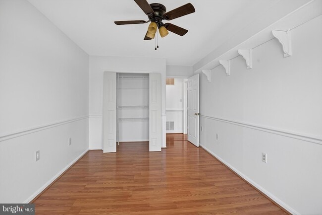 Building Photo - 108-11-111 Timberlake Terrace