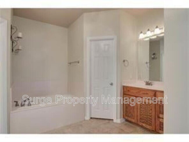 Building Photo - 500 Leatherman Dr