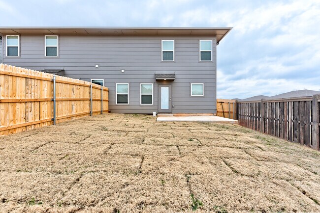 Building Photo - 13503 Bluejacket Dr