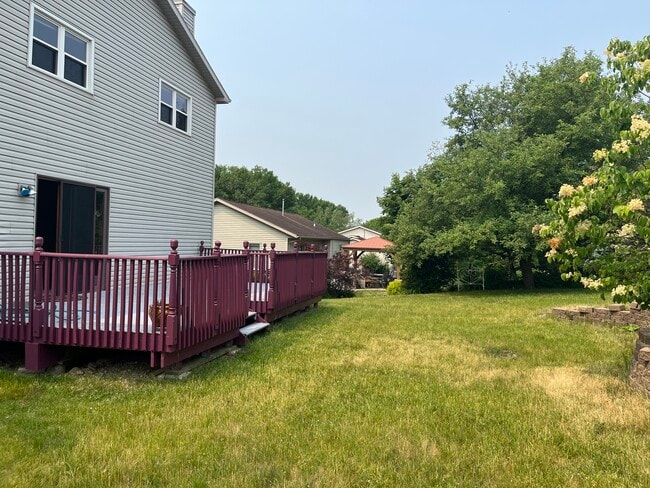 Building Photo - 5849 Oxbow Bend