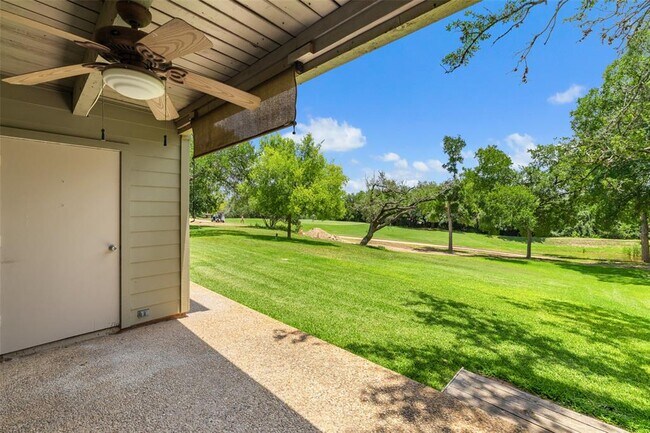 Building Photo - 100 Lido Cir