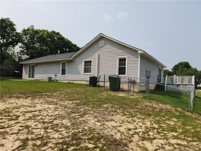 Building Photo - 5693A Archer Rd