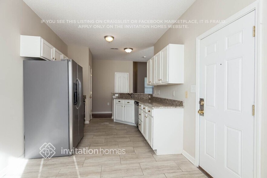 Building Photo - 6916 Chieftain Dr