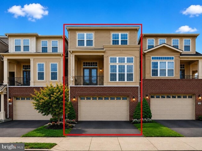 Building Photo - 43278 Sunderleigh Square