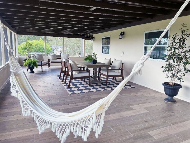 Building Photo - 405 North Blvd W