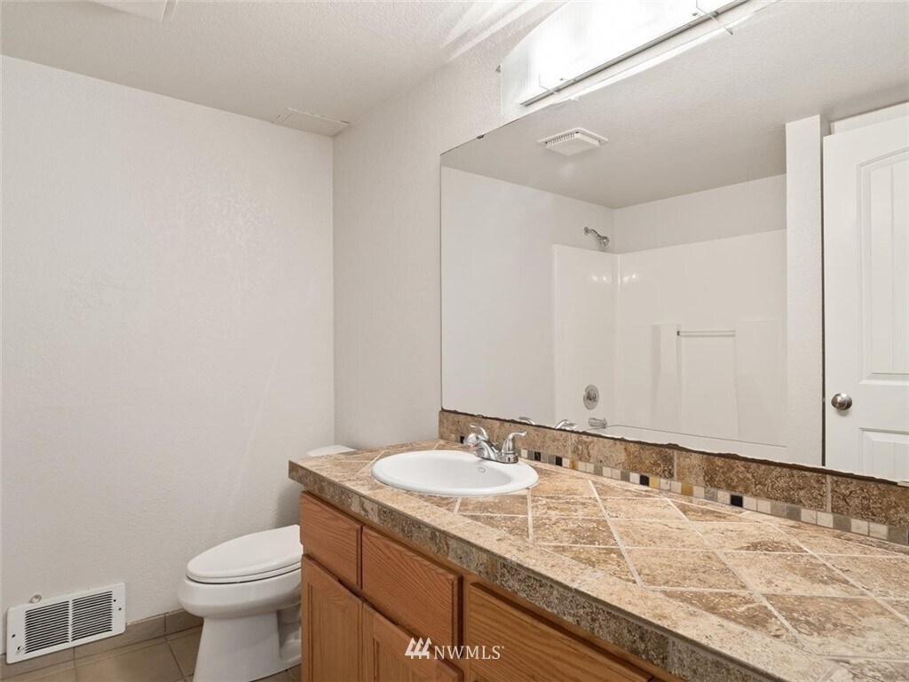 Restroom - 740 N 94th St