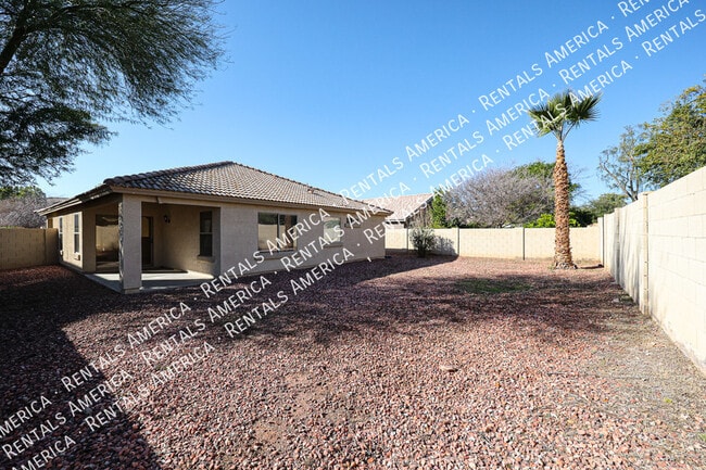Building Photo - MOVE IN READY 4 BR IN WINDMILL RANCH