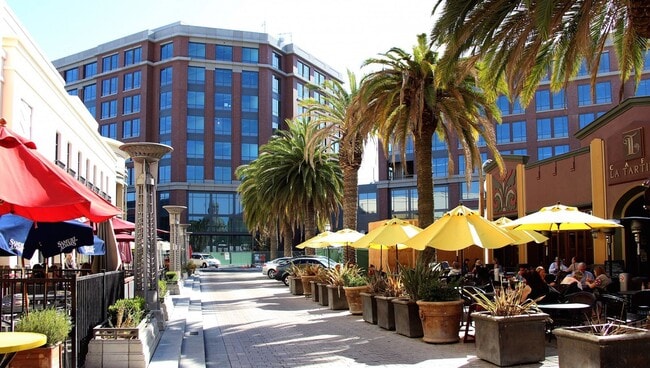 Building Photo - Newer Construction 2 Bedroom 2 Bath Home 2...