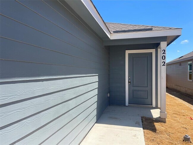 Building Photo - 202 Pastar Fls