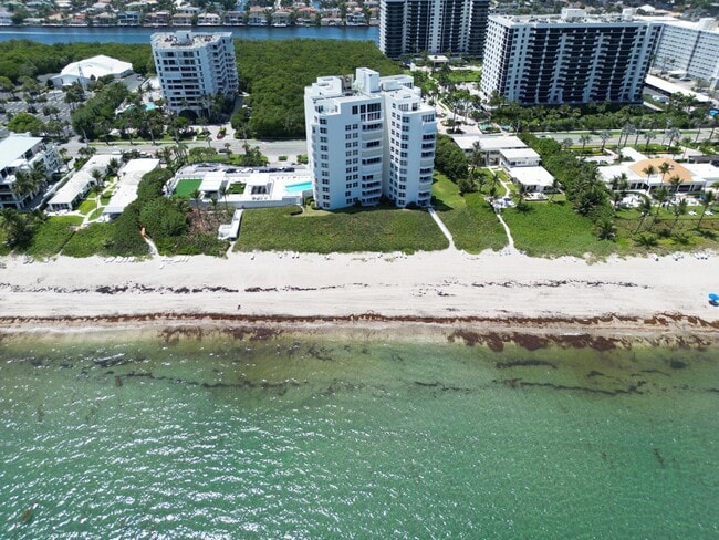 Building Photo - 3407 S Ocean Blvd