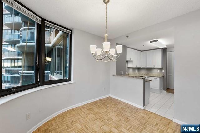 Building Photo - 100 Carlyle Dr