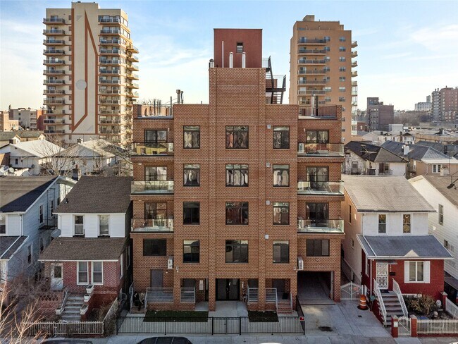 Building Photo - 3031 Brighton 5th St