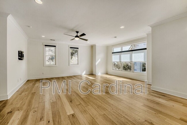 Building Photo - 3121 Colyer Pl