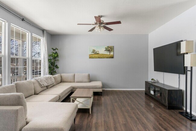 Building Photo - 7509 Sistine Ln