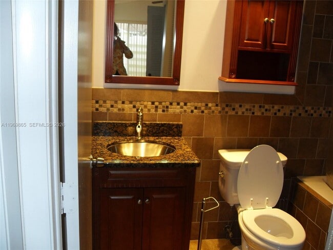 Building Photo - 13716 SW 149th Cir Ln