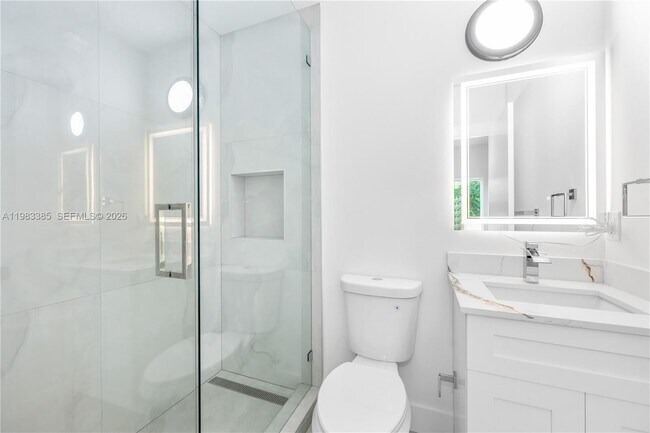 Building Photo - 2121 NW 45th St