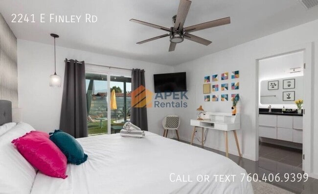 Building Photo - 2241 E Finley Rd