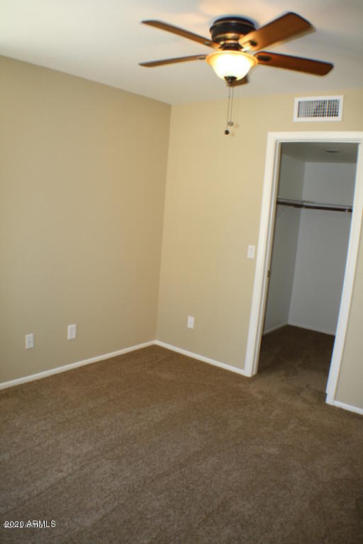 Building Photo - 4745 E St John Rd