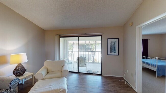 Building Photo - 6300 Sugar Bush Ln