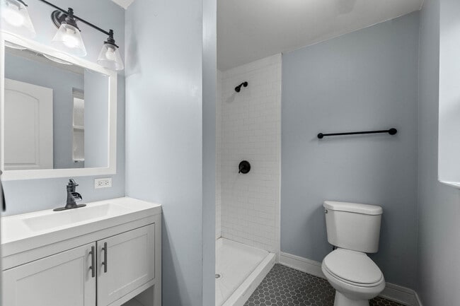 Building Photo - 7752 S Wood St