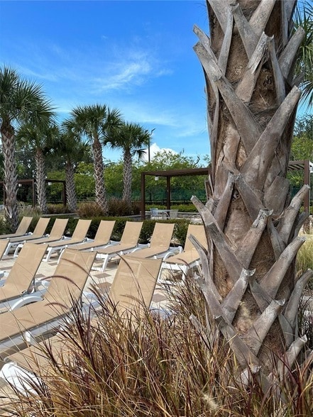 Building Photo - 2525 Relaxing Ln