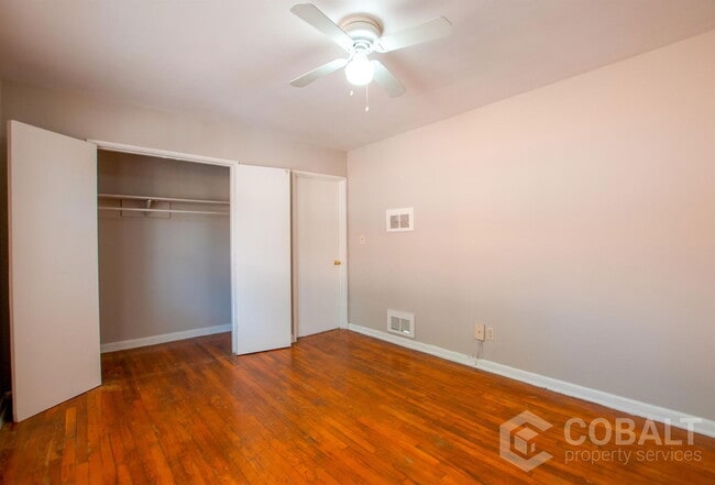 Building Photo - 954 St Charles Ave NE