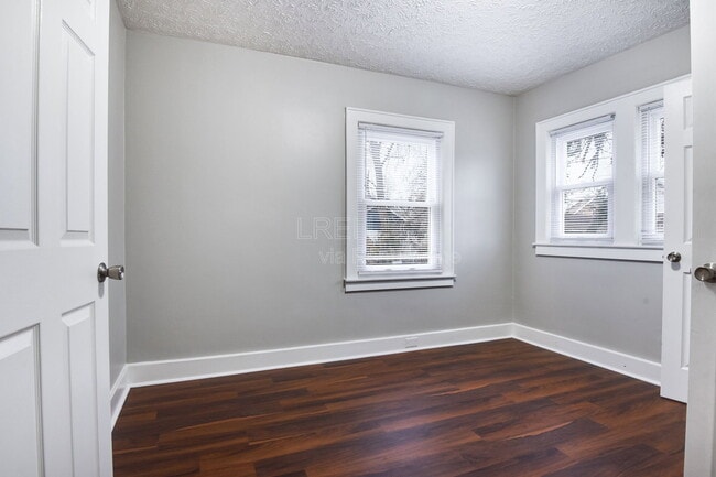 Building Photo - 1732 S 23rd St