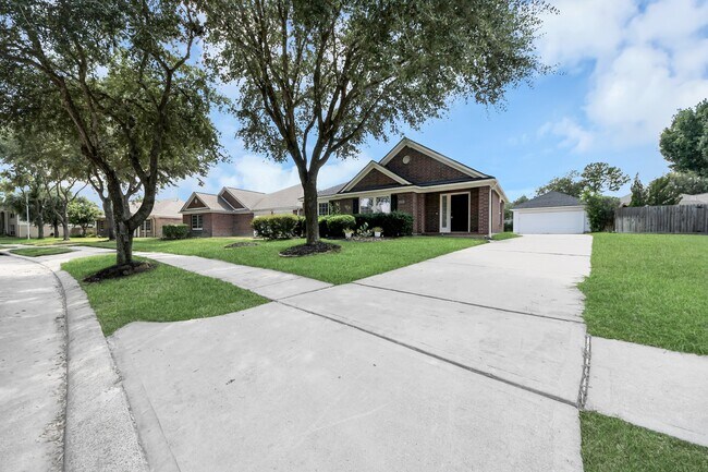Building Photo - 20418 Port Bishop Ln