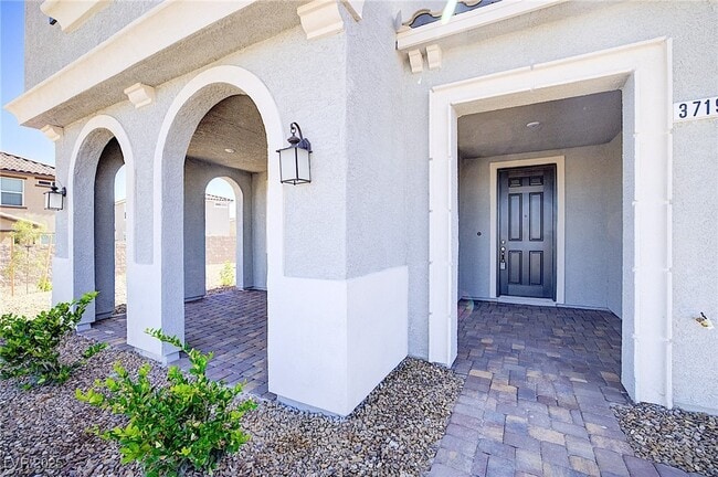 Building Photo - 3719 Via Allegro