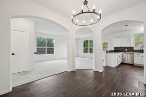 Building Photo - 3410 Rob Roy St