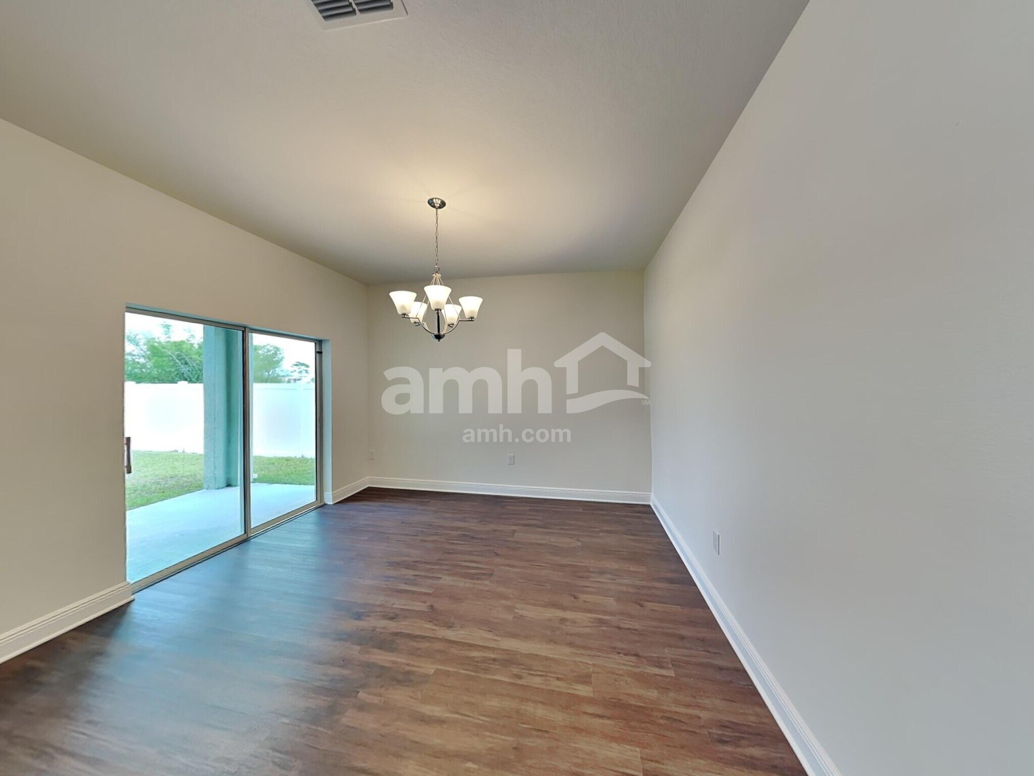 Building Photo - 964 Heavenly Dr