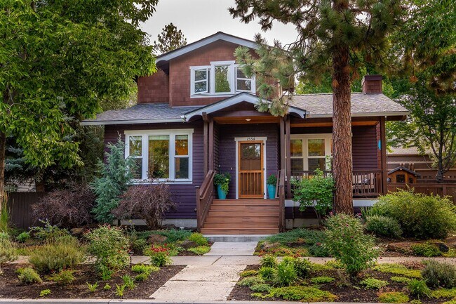 Building Photo - Beautiful Craftsman Style Home in Northwes...