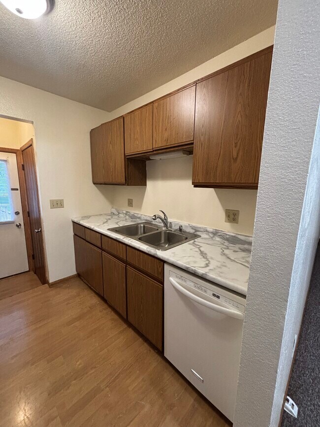 Kitchen - 5812 SW 3rd St