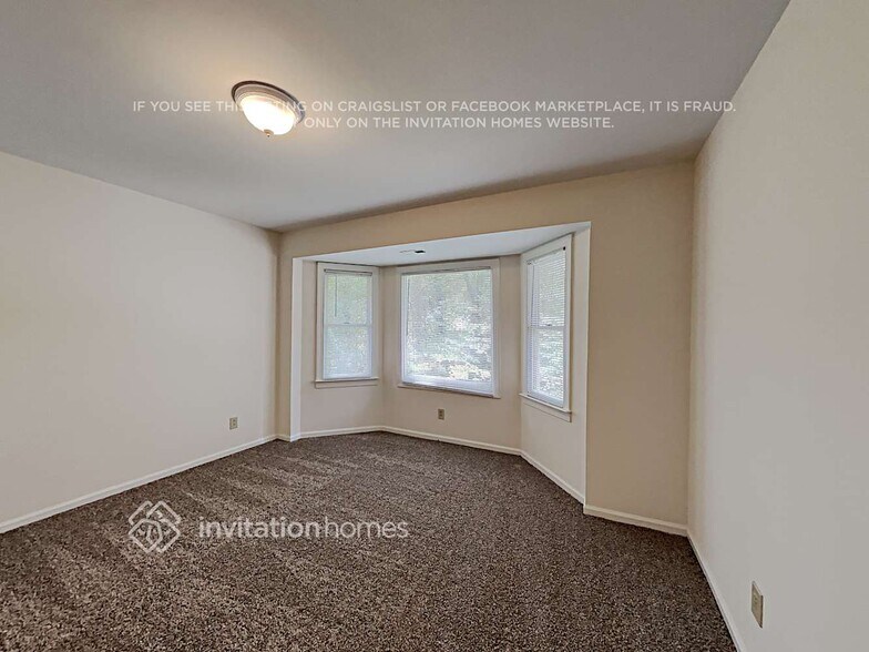 Building Photo - 7742 Pickering Dr