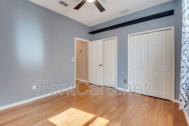 Building Photo - 219 Isle of Sky Cir