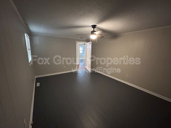 Building Photo - 579 Old Speedway Dr NW