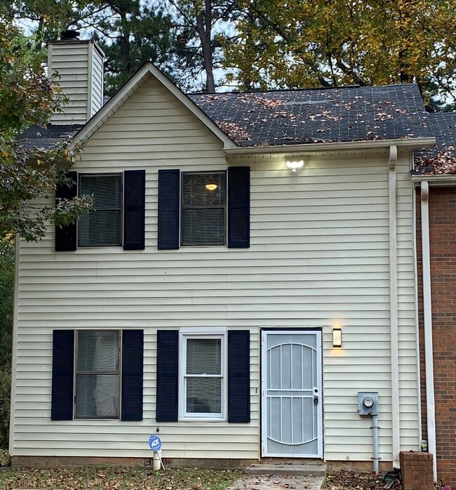 Building Photo - 5600 Windwood Rd