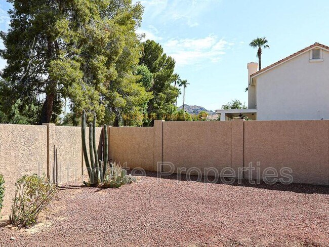 Building Photo - 10033 N 55th Pl