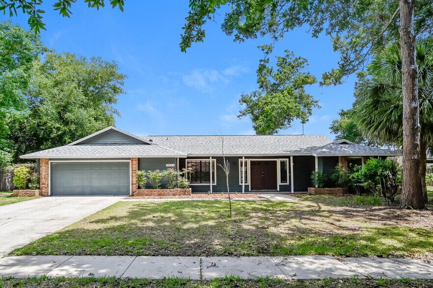 Primary Photo - 8014 Dunstable Cir