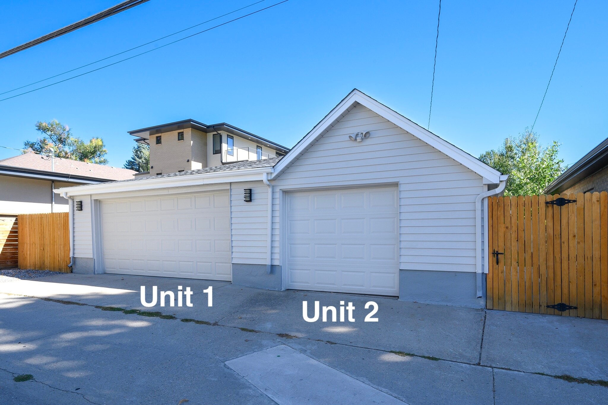 Building Photo - 2435 S Race St