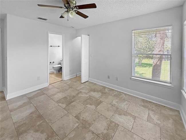 Building Photo - 708 Secret Harbor Ln