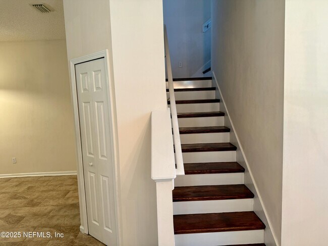 Building Photo - 1143 Summer Springs Drive