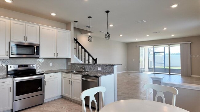 Building Photo - 3836 Grassland Dr