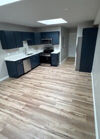 Building Photo - Kistler Place