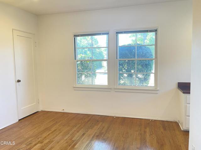 Building Photo - 8503 E Lorain Rd