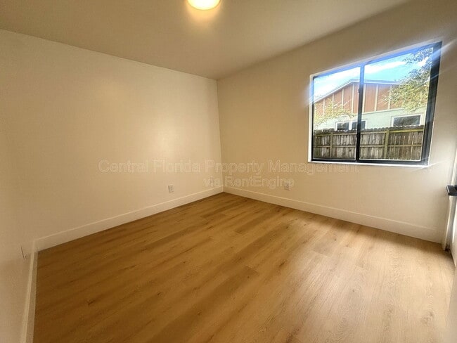 Building Photo - 640 Macduff Ln