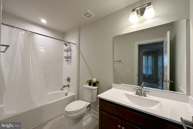 Building Photo - 97 Blantons Rd