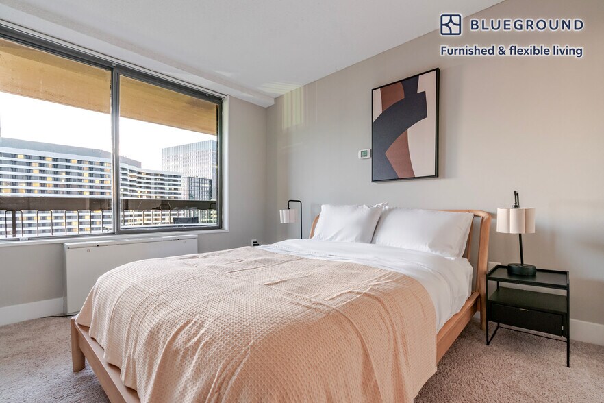 Building Photo - 1515 Richmond Hwy