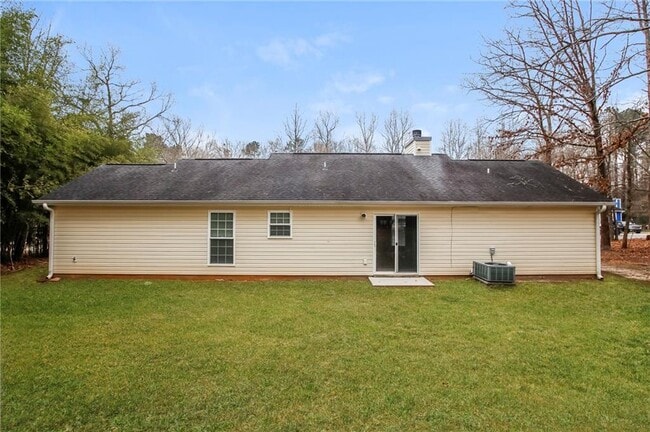 Building Photo - 3300 Westview Cove